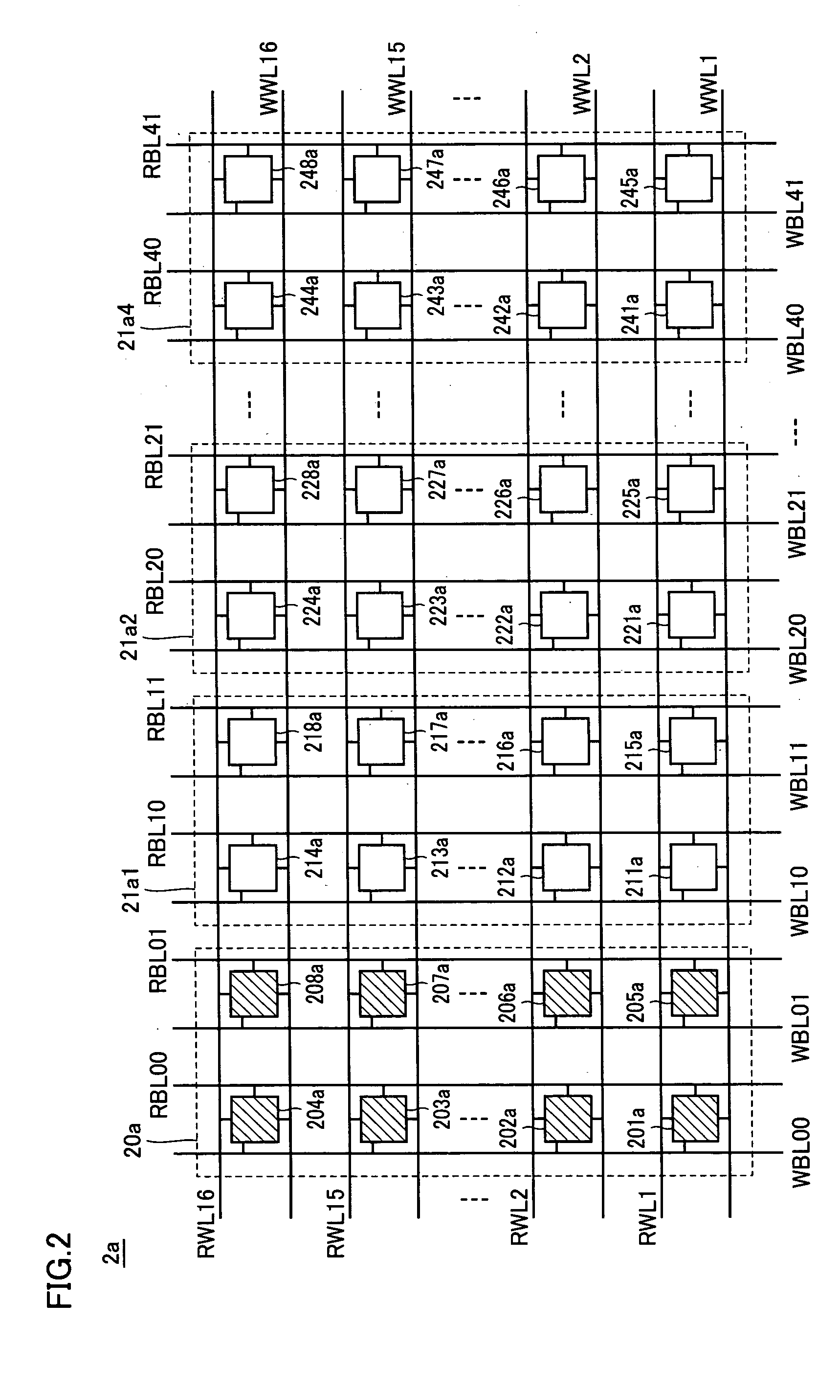 Semiconductor memory device capable of reducing power consumption during reading and standby