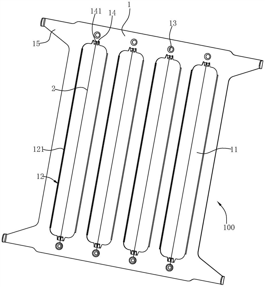 A pole wire assembly and an electrostatic purification device using the pole wire assembly