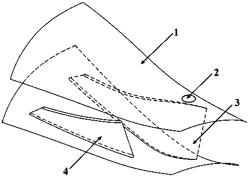Centrifugal compressor casing with large intervals and small circumferential through holes