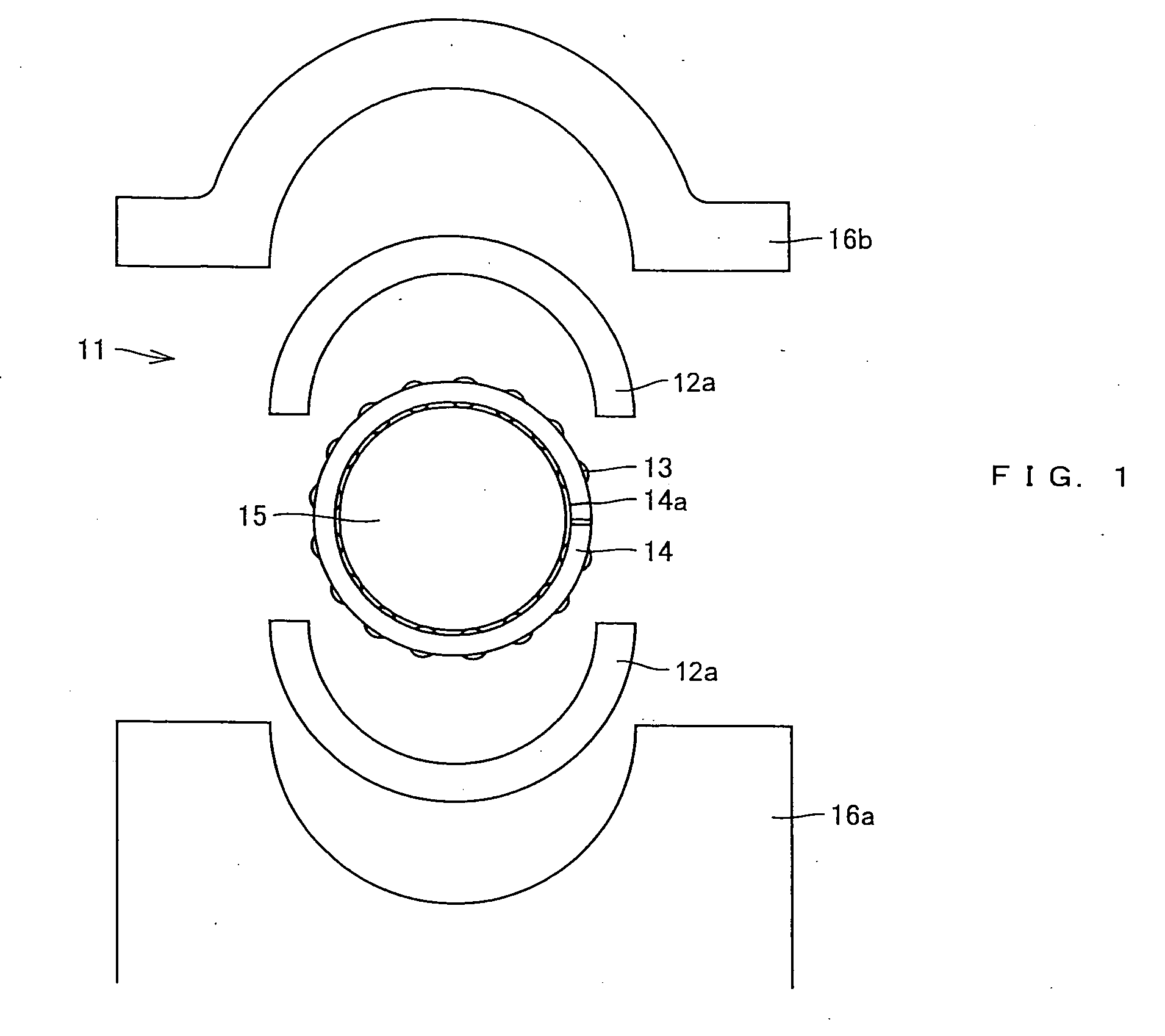 Needle roller bearing, crank shaft supporting structure, and split method of outer ring of needle roller bearing