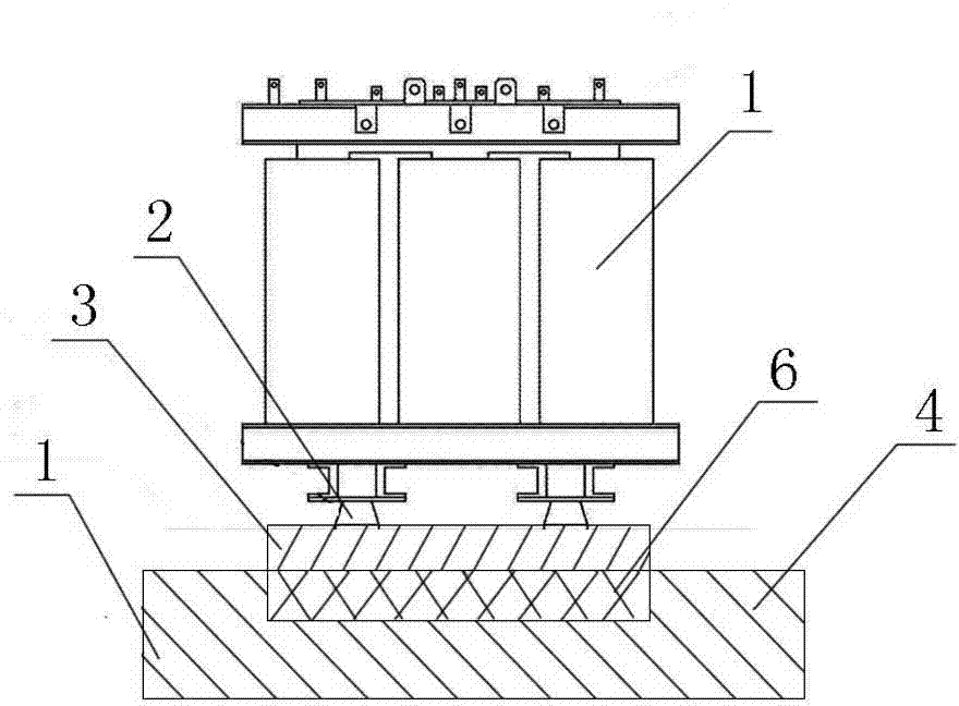 Sound absorbing and noise reducing material and transformer vibration isolating and noise reducing device