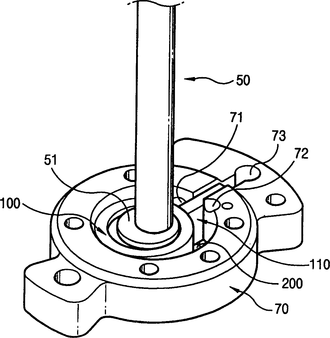 Closed rotary compressor