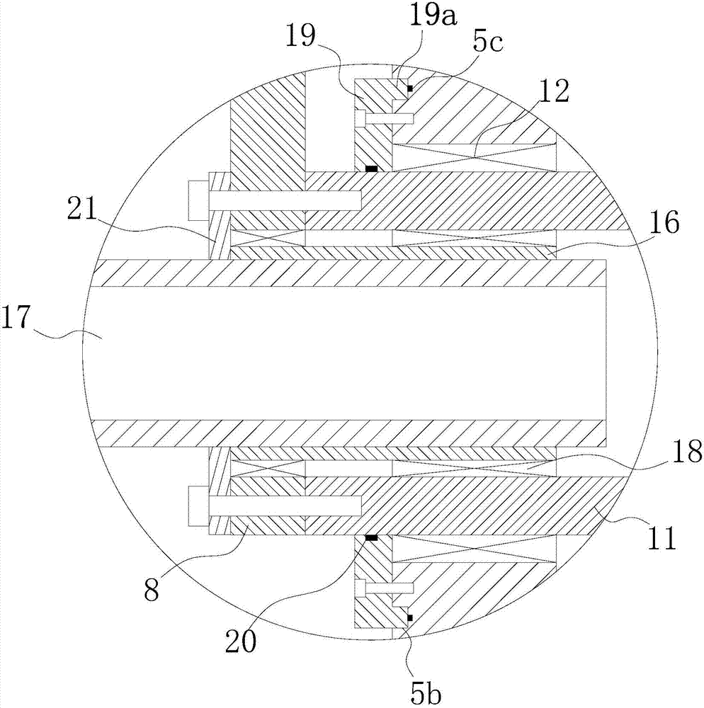 Anti-icing structure of sluicing slope for water conservancy facilities