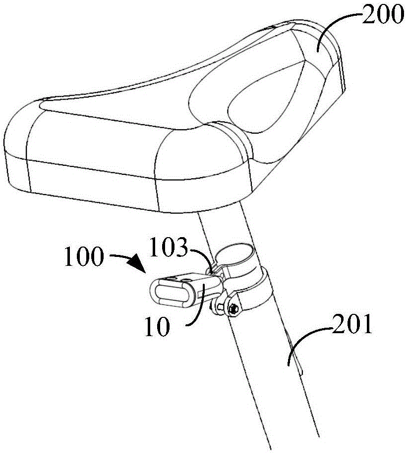 Intelligent riding device positioning tail lamp and positioning method