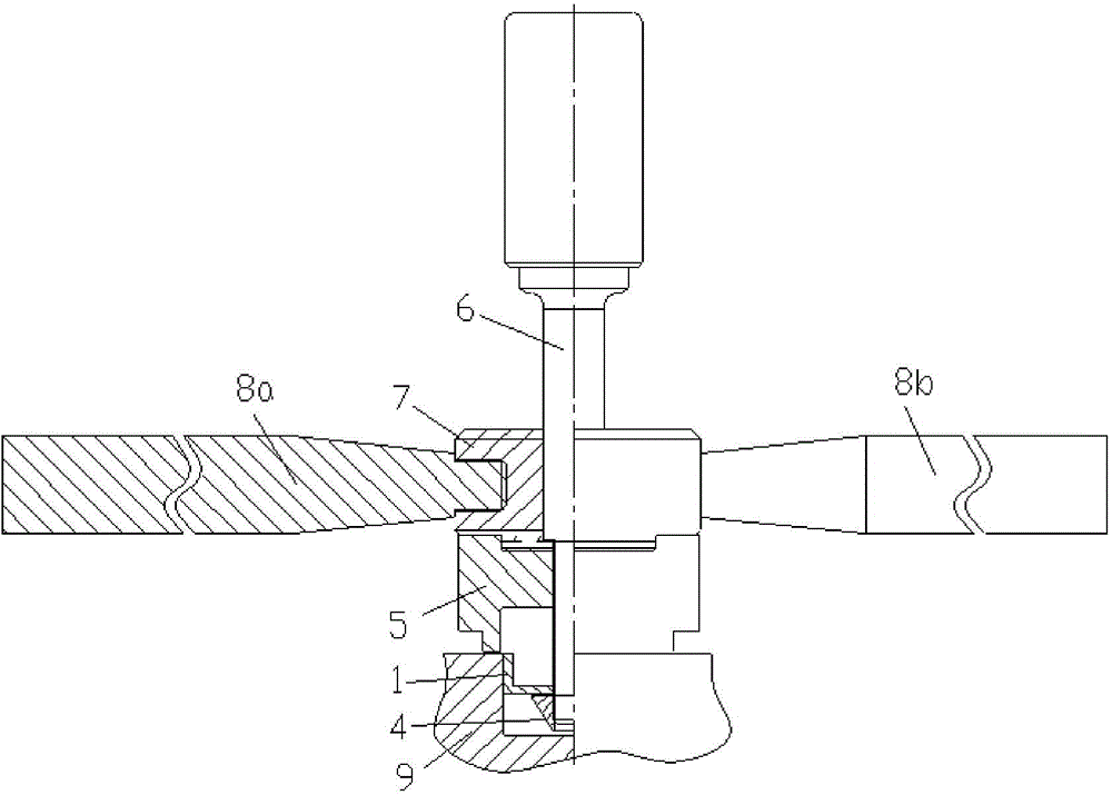 Engine water blocking cover pulling and detaching tool and pulling and detaching method thereof