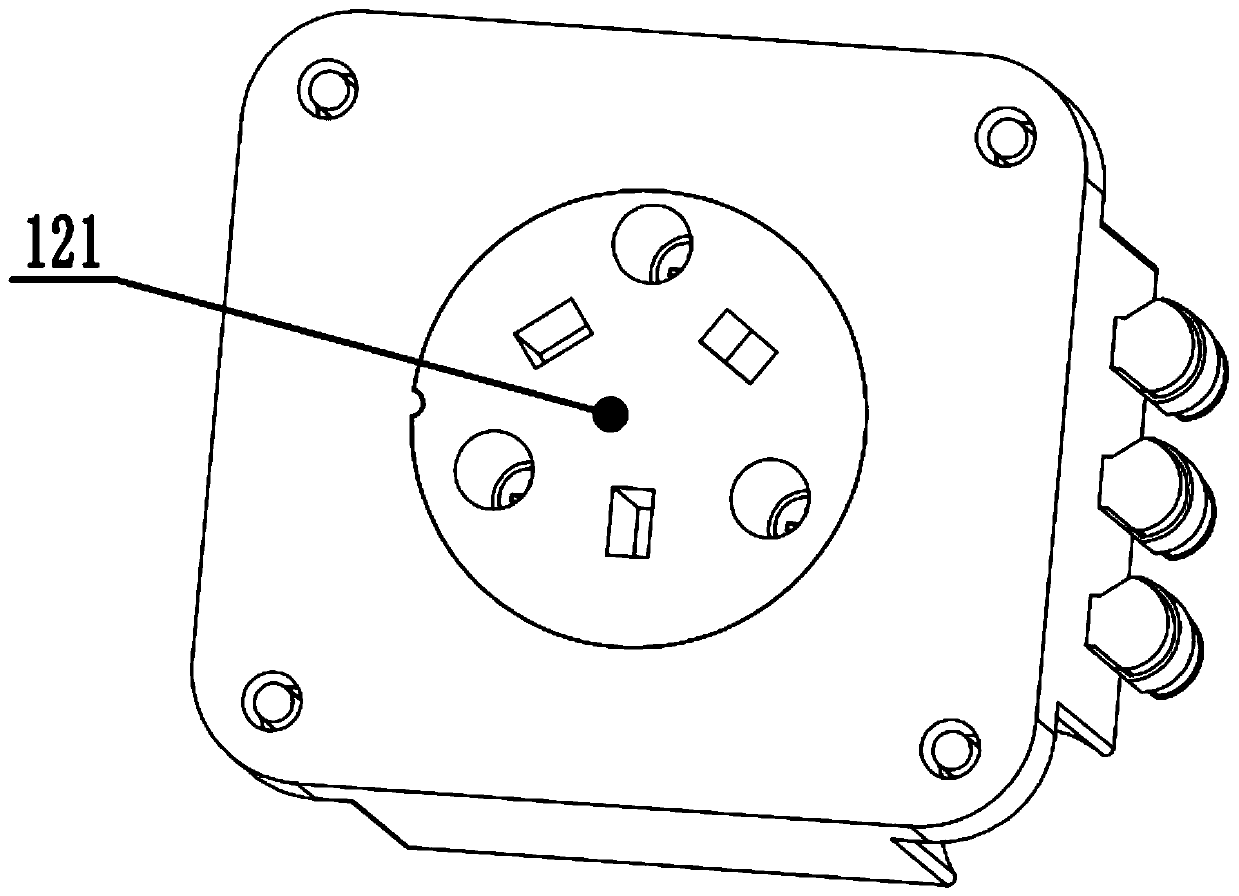 Combinable socket