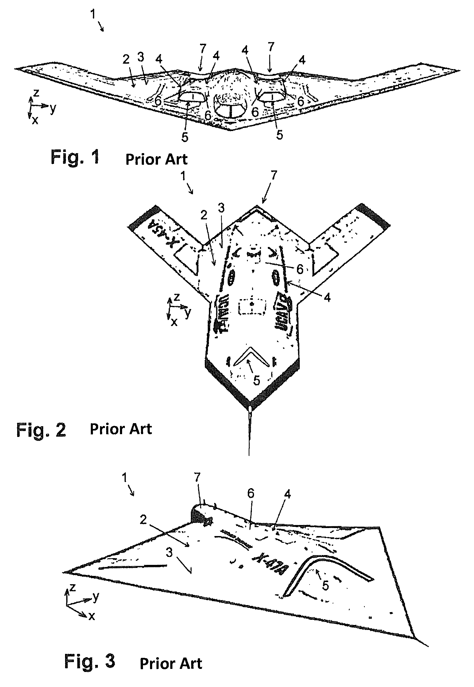 Driven aircraft, in particular an aircraft designed as a flying wing and/or having a low radar signature