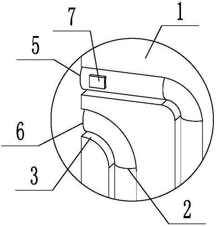 Water-tank-free heat storage plate core