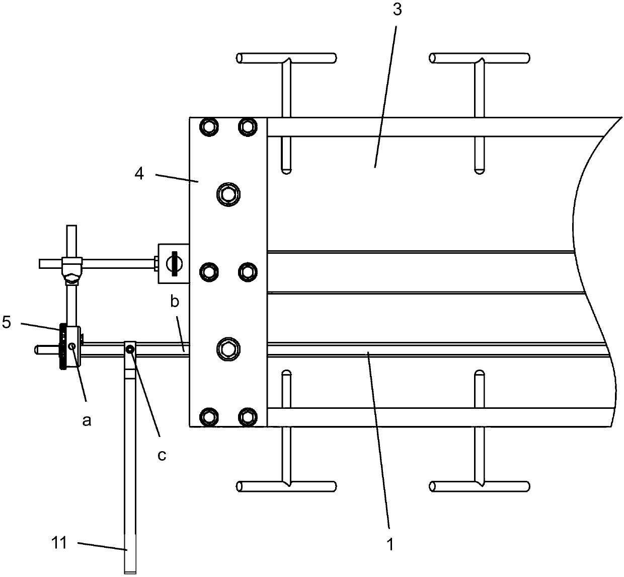 Correction device applicable to shakeproof strip fulcrum and distortion