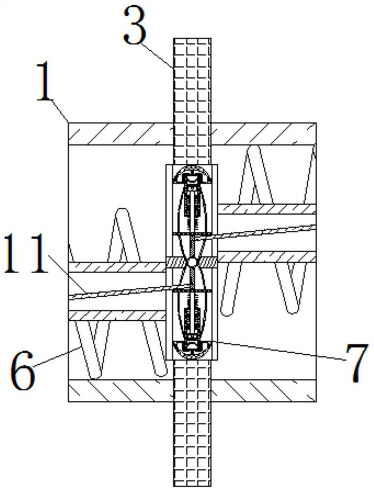 Equipment for eliminating flashover of insulator chain by utilizing wind power