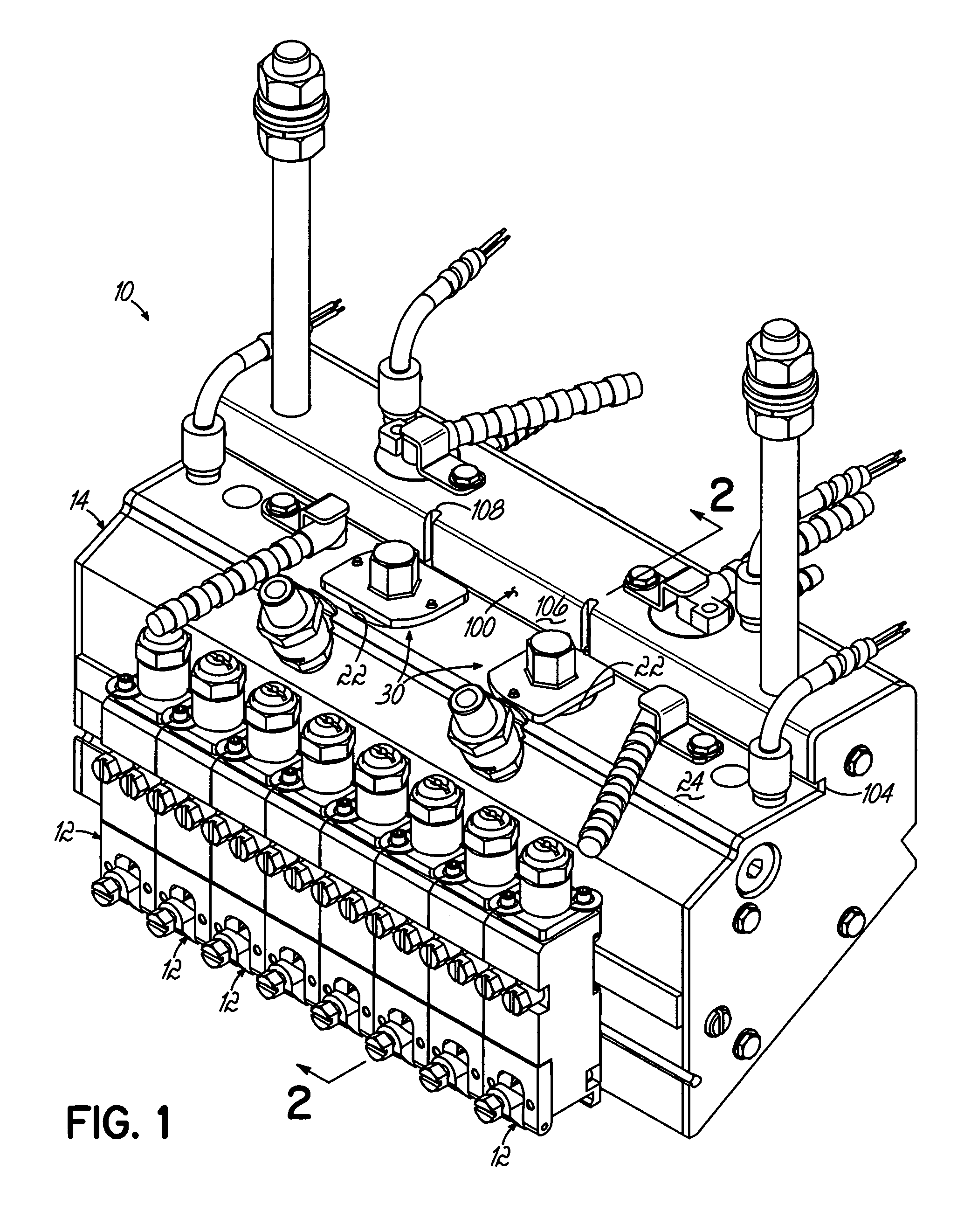 Liquid dispensing apparatus and a filter assembly for a liquid dispensing apparatus