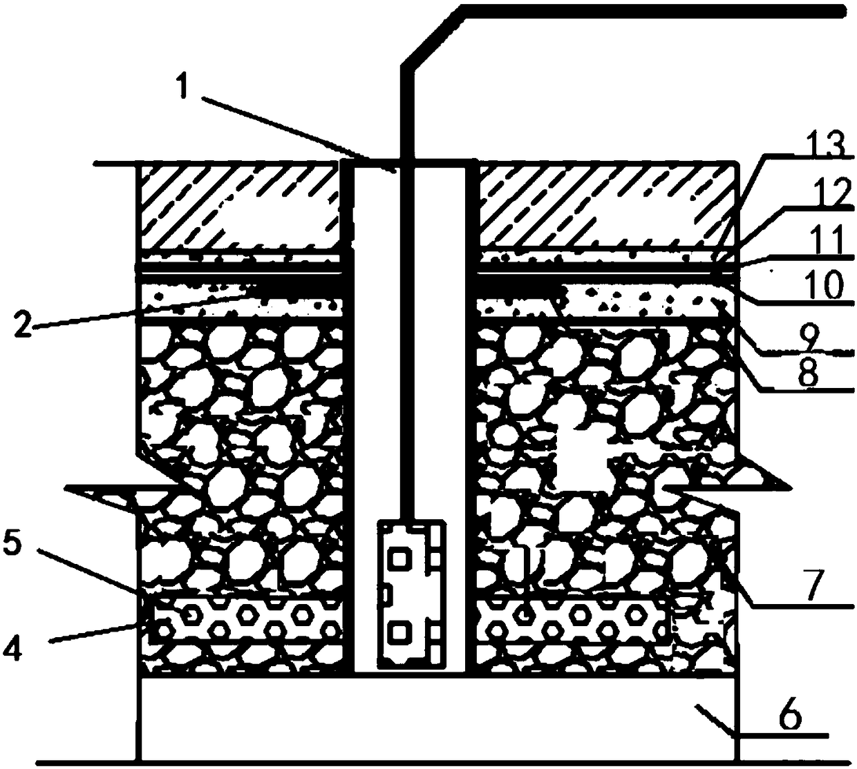 Embedded type superficial layer combination drainage pipe and construction method