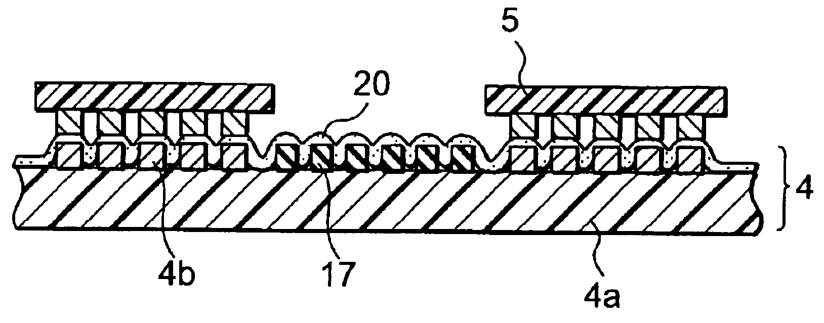 Circuit substrate connecting structure, liquid crystal display device having the connecting structure and mounting method of liquid crystal display device