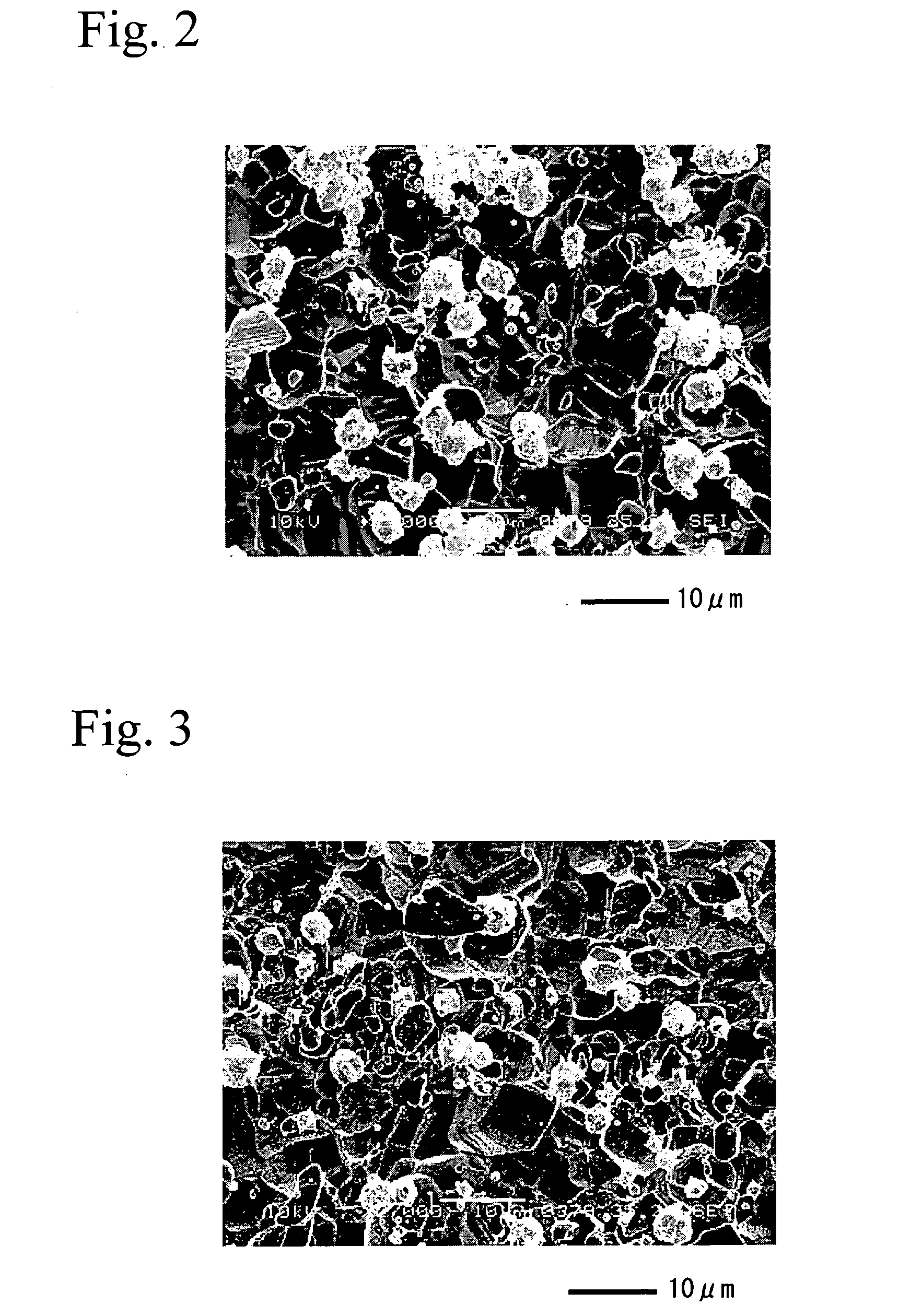 Metallic separator for fuel cell and manufacturing method therefor