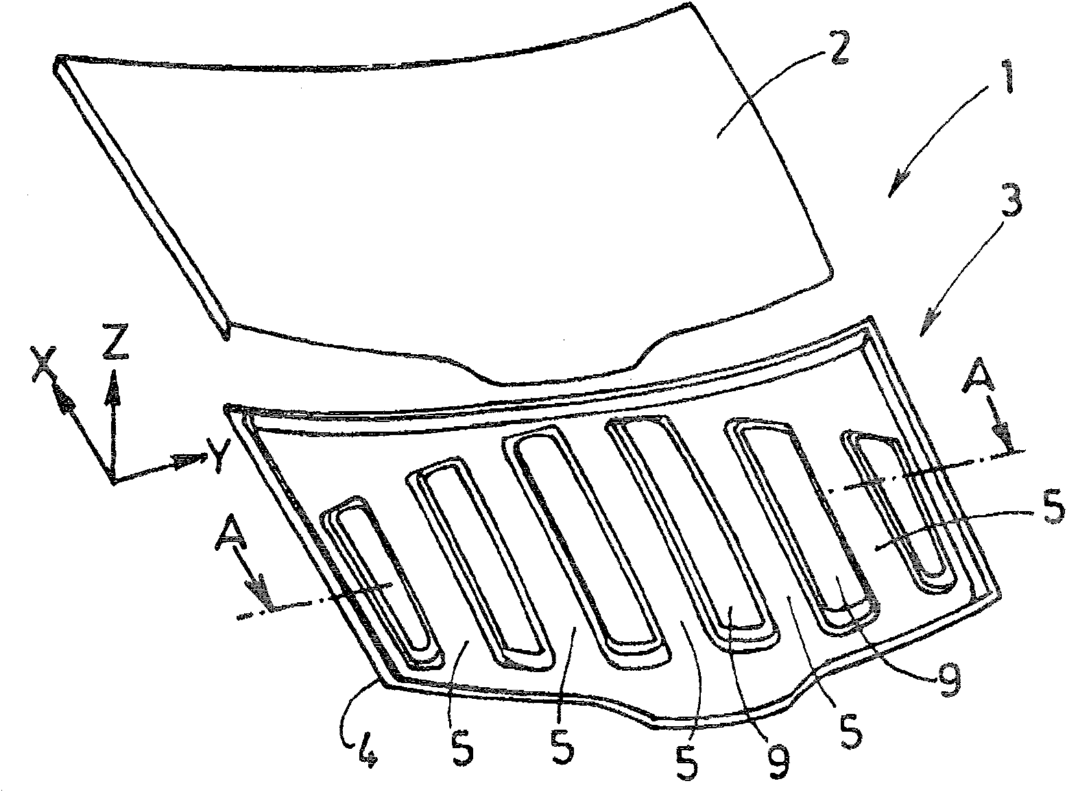 Motor vehicle hood provided with a reinforced lining