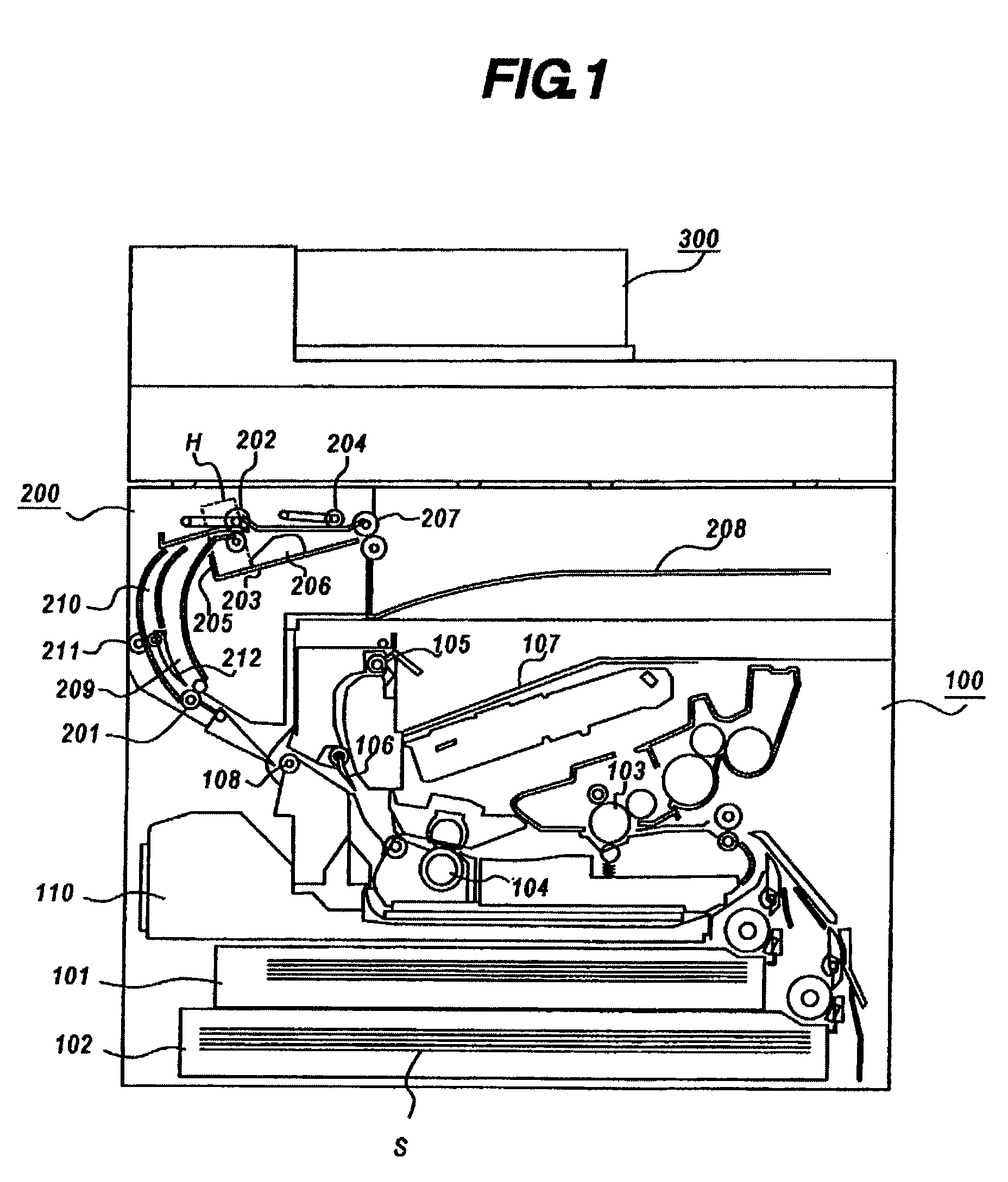 Sheet processing apparatus with branching paths for post-processing