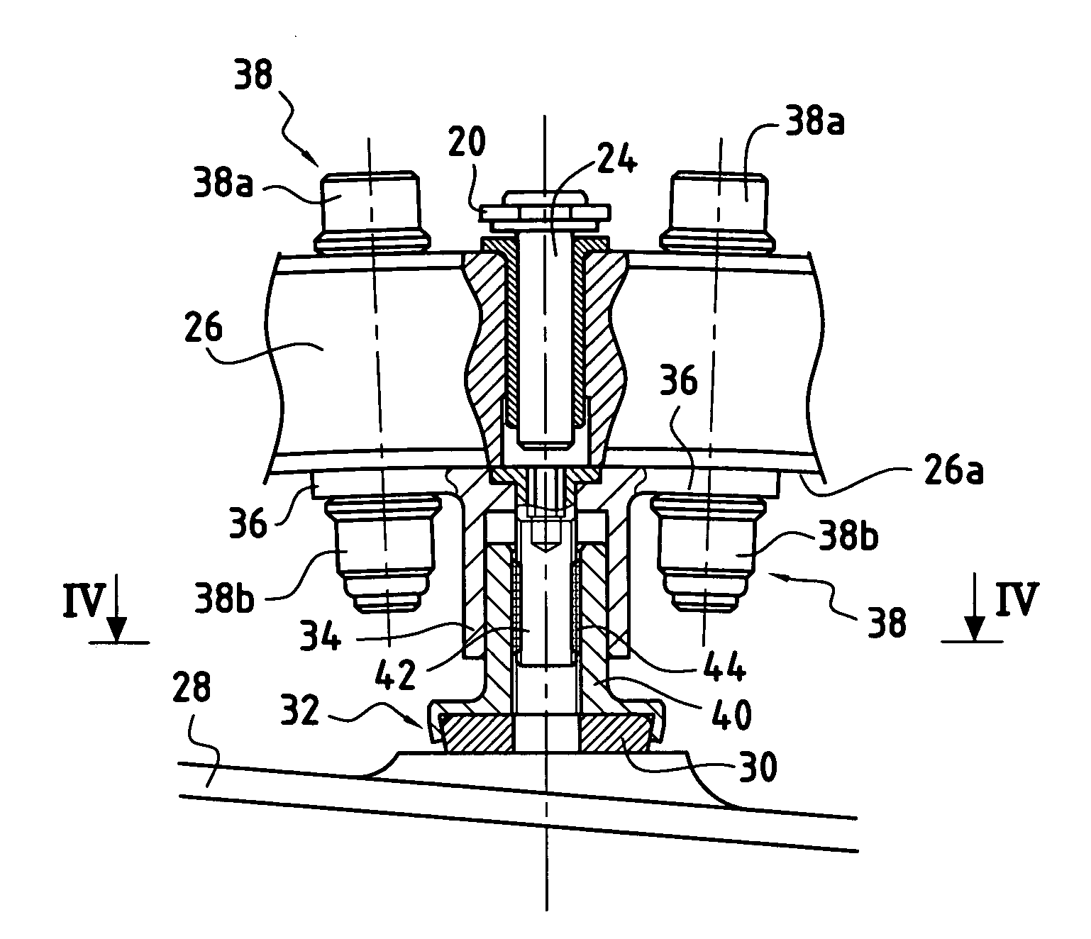 Device for adjusting the centering of a ring for synchronizing the control of pivoting vanes in a turbomachine