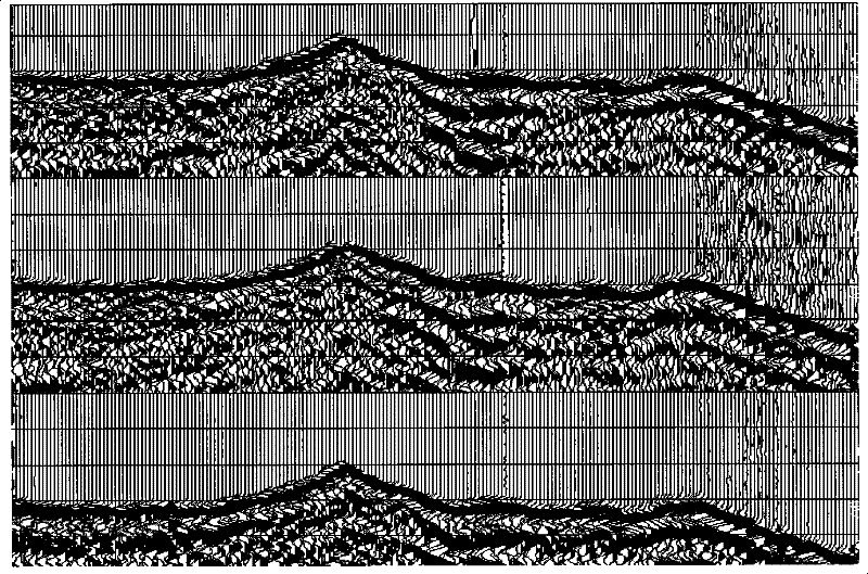 Automatic seismic data first-arrival wave pickup method with strong background noise resistance