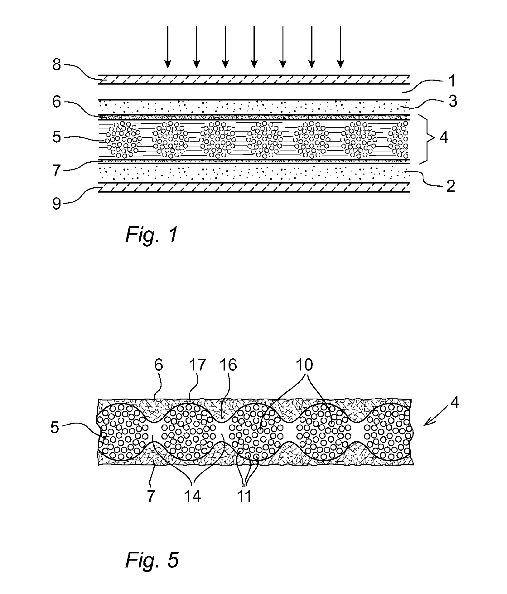 Dye-sensitized solar cell including a porous insulation substrate and a method for producing the porous insulation substrate