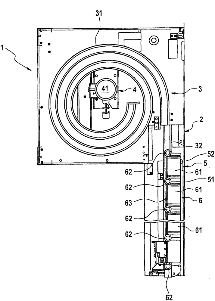 Lifting door having a movable door-leaf guide