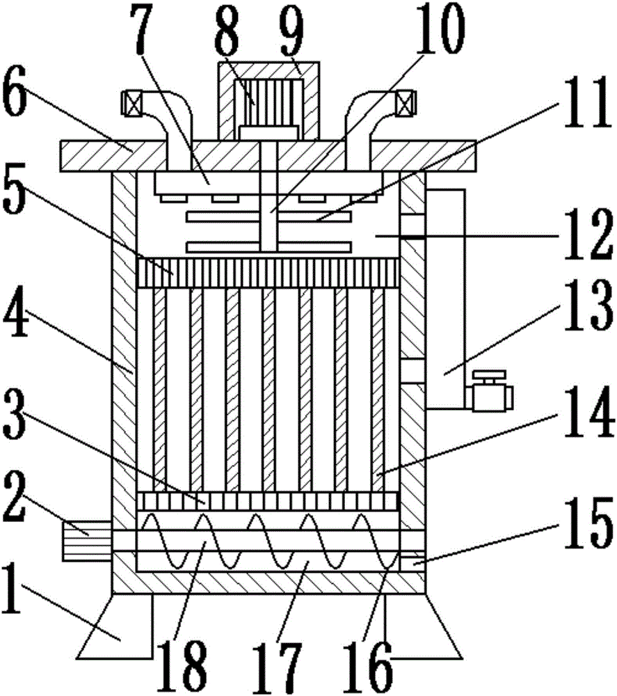 Chemical raw material drying device with spiral discharge device