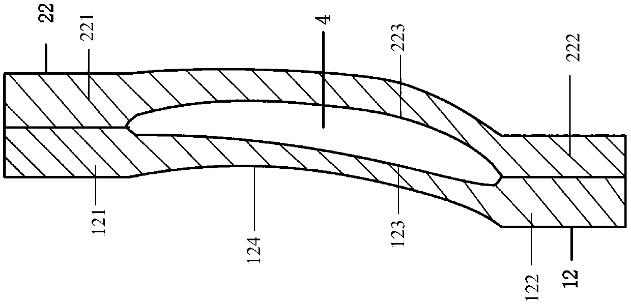 Mixed-structure blade, manufacturing method and sewing positioning clamp