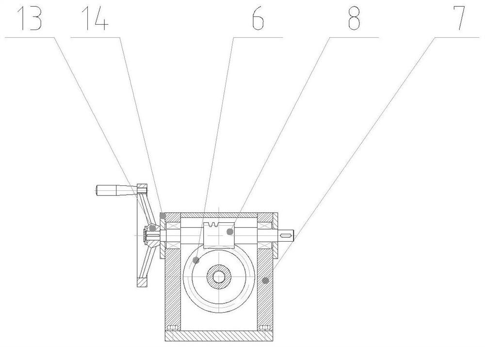 Roller gap adjusting mechanism of coating machine