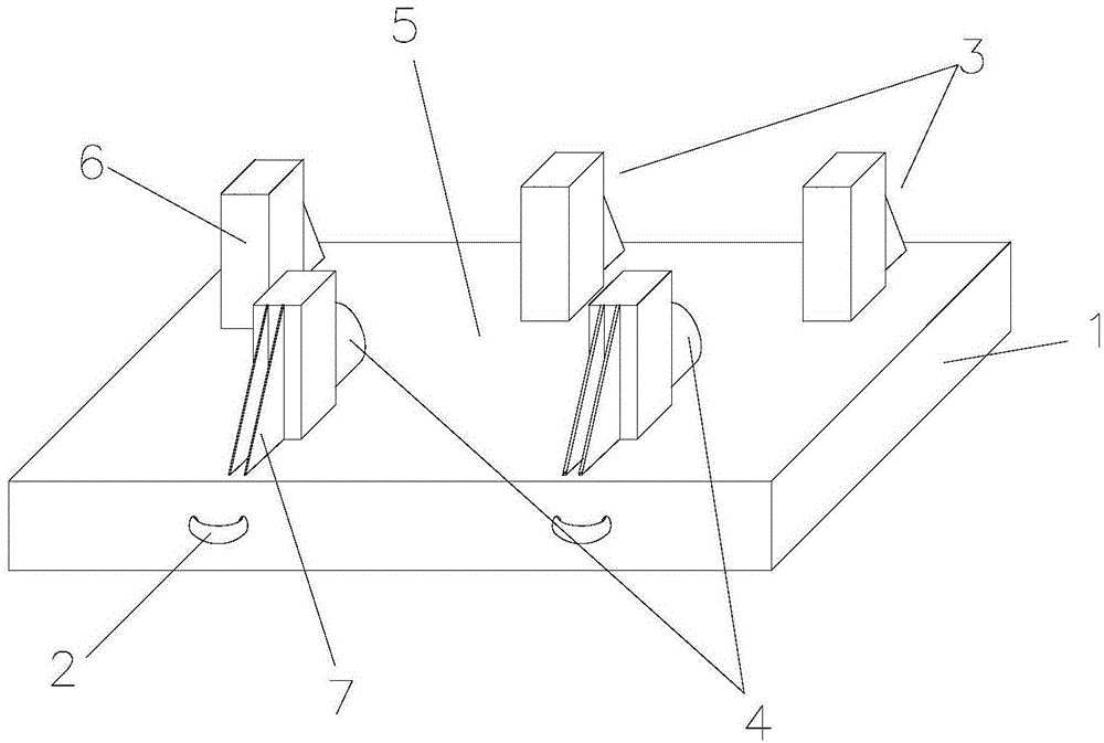 Device for straightening curved continuous casting billets