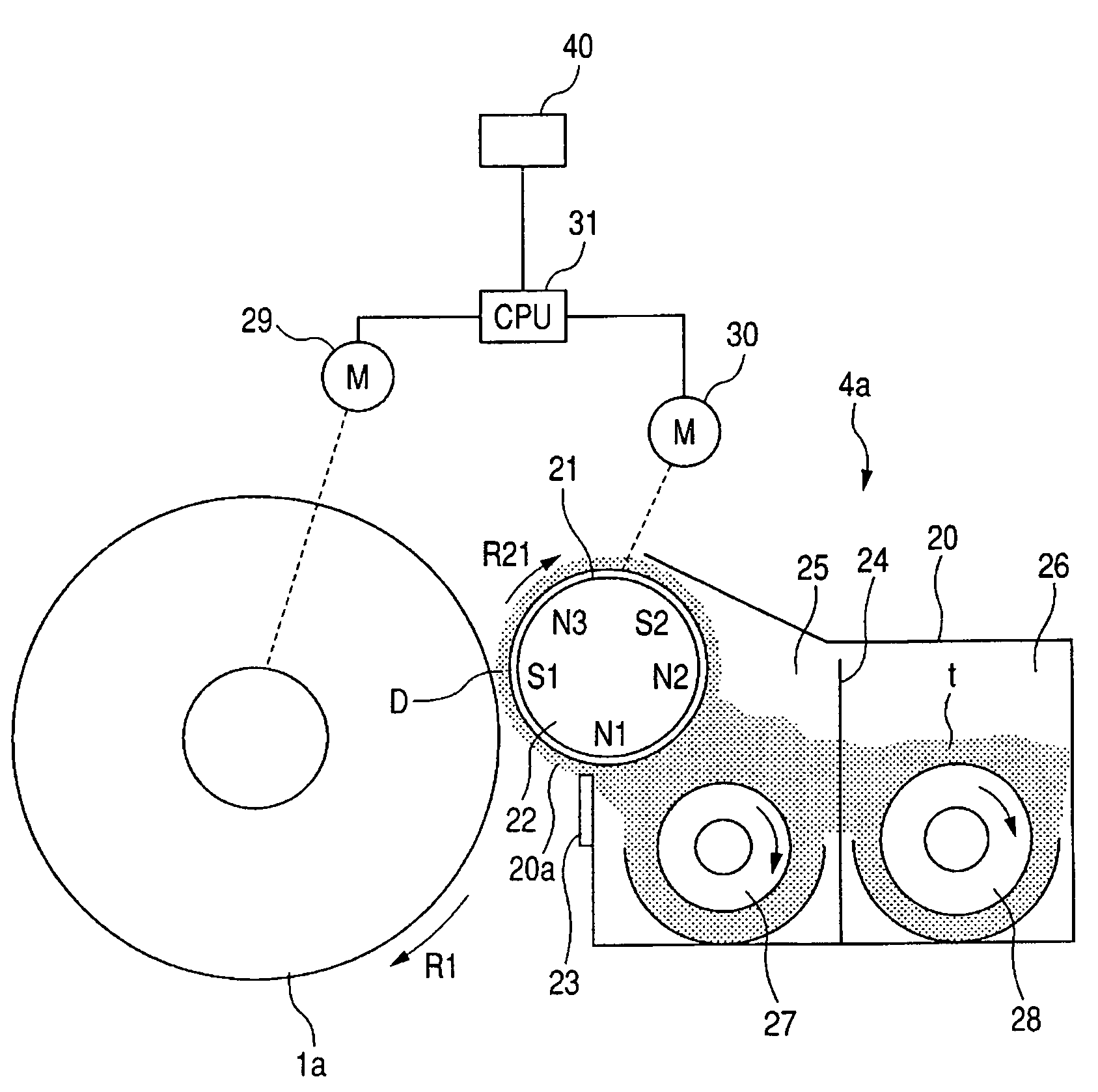 Image forming apparatus wherein a speed of a developed carrying member is controlled relative to a speed of an image bearing member