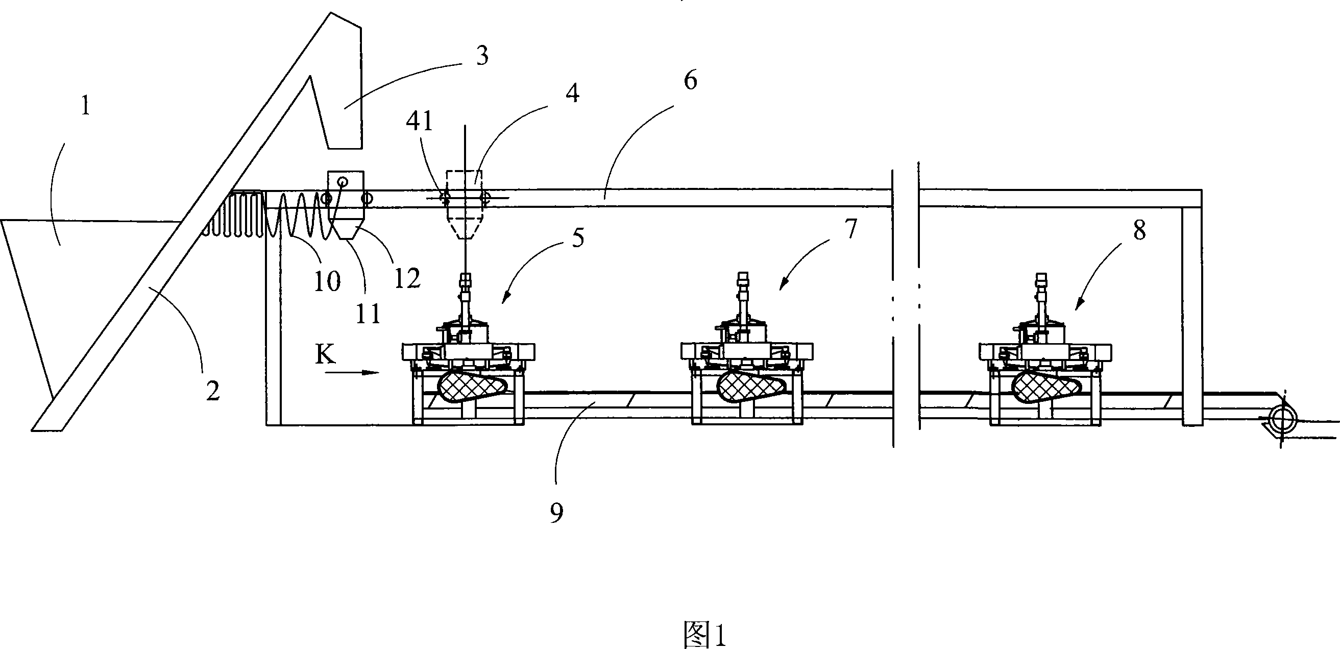 Equipment for automatic and continuous rubbing tea-leaves