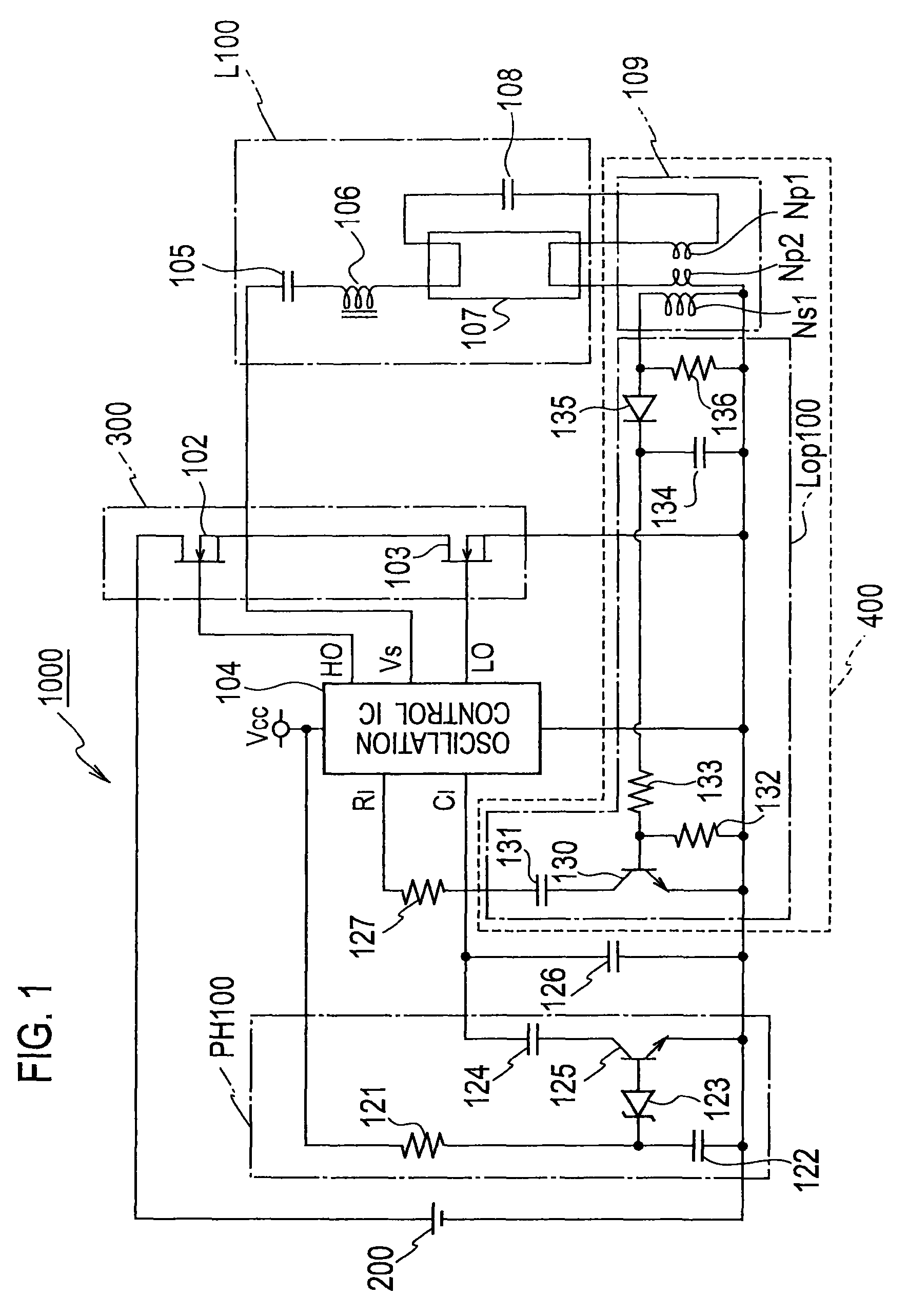 DC/AC converter and controller thereof