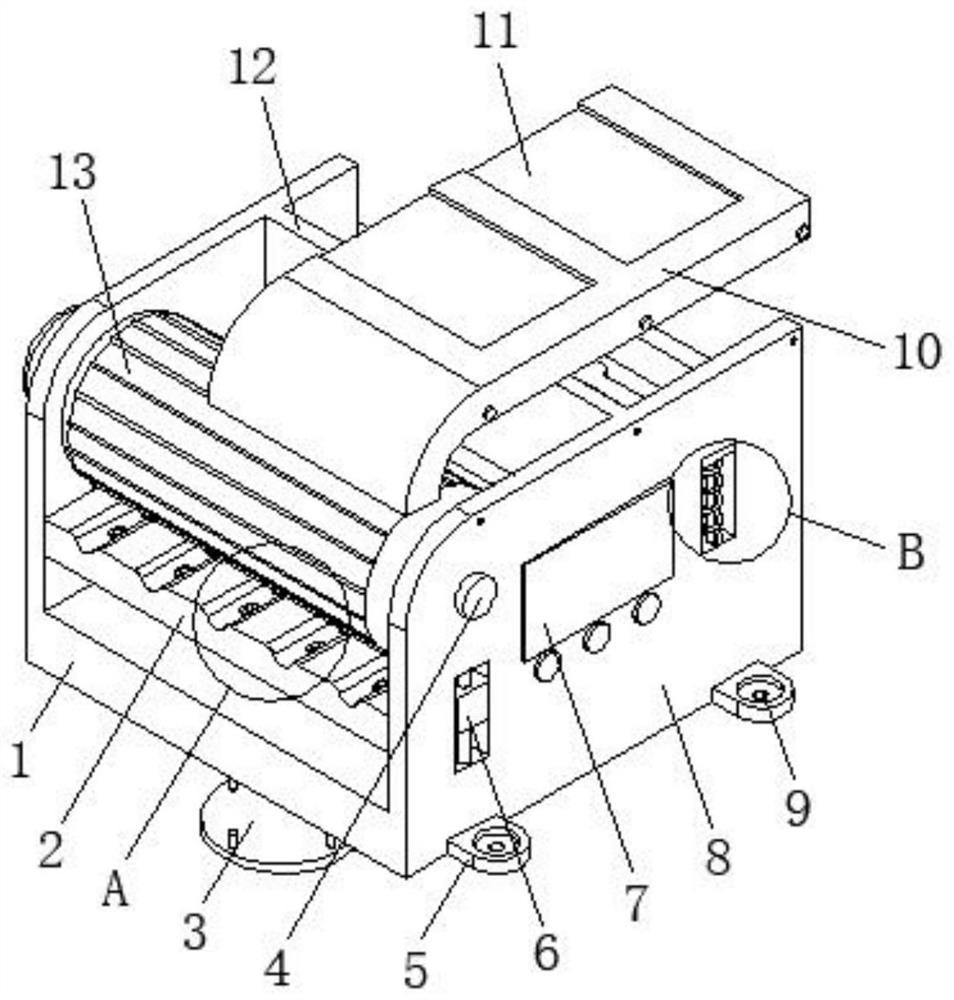 An automatic plastic granulator with the function of adjusting the length