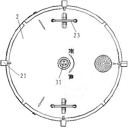 Manhole opening inner cover and combined inner manhole cover and outer manhole cover device with same