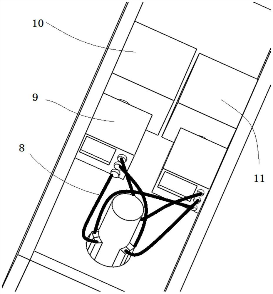 An auxiliary device for rice transplanting