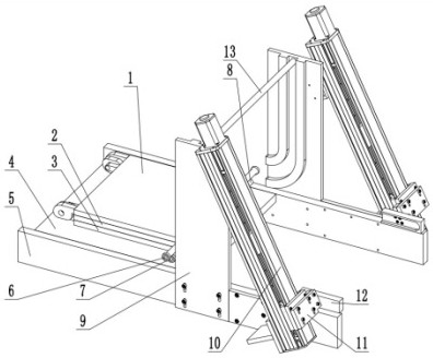 An automatic mold opening and closing mechanism