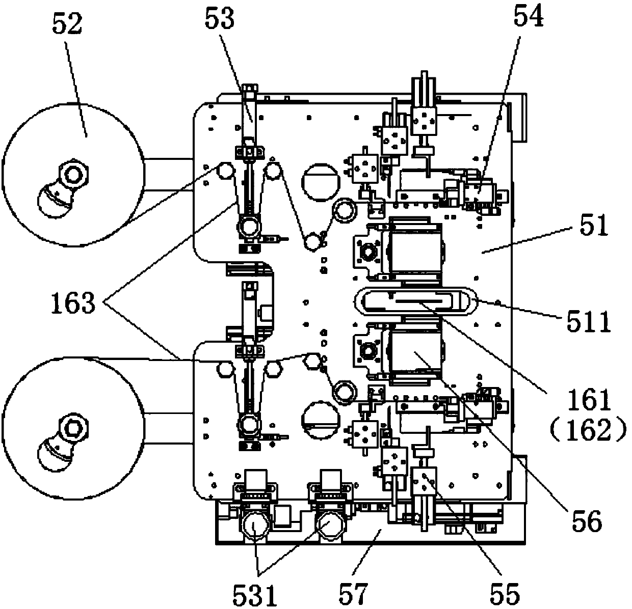 Battery fabrication sheet winding integrated machine for pasting protection glue at high speed