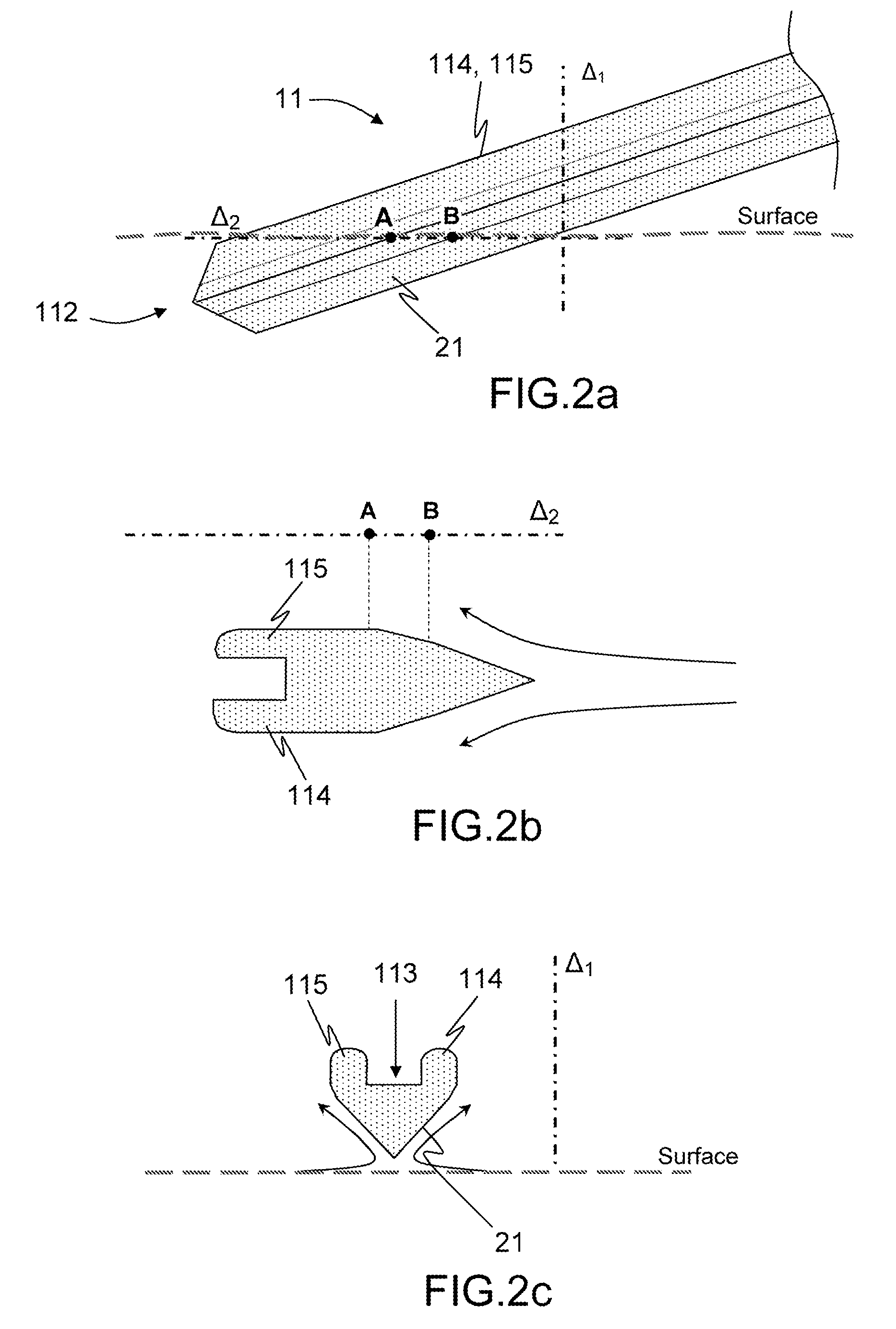 System for launching and recovering underwater vehicles, notably towed underwater vehicles