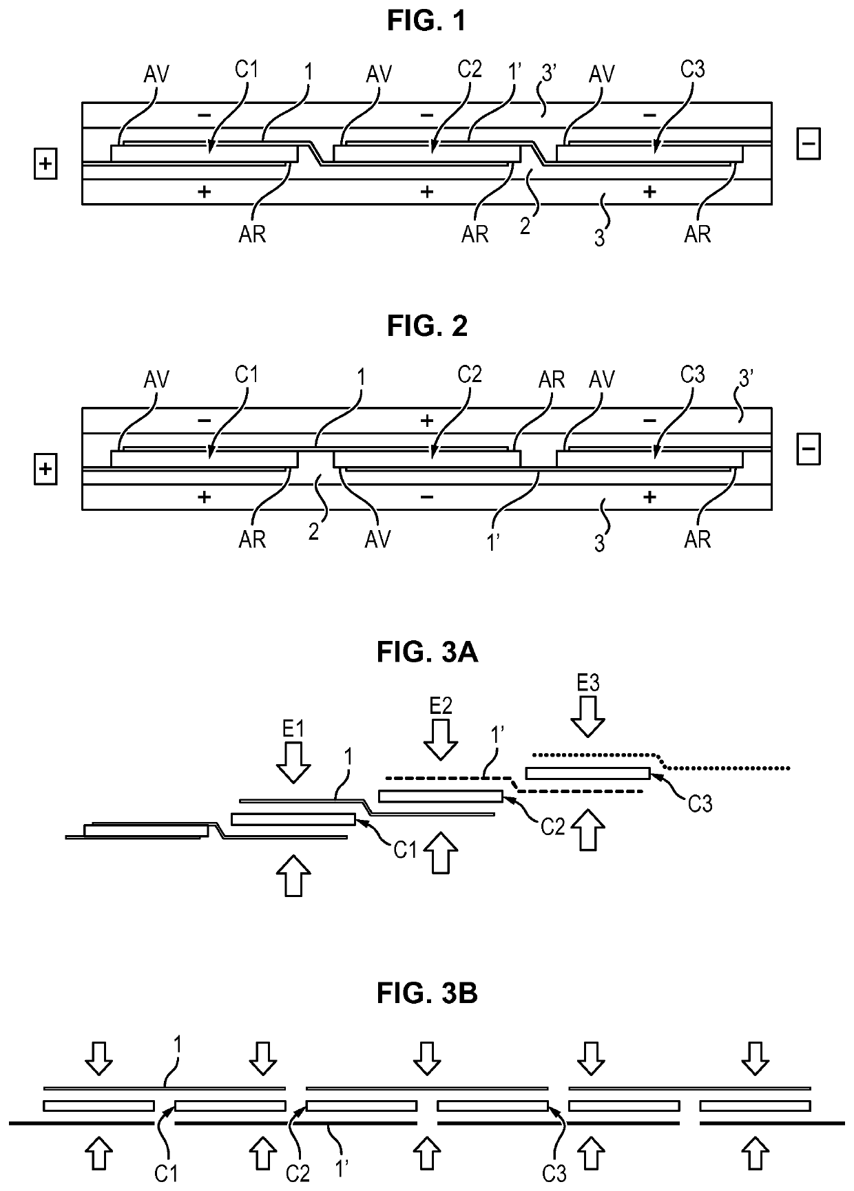 Photovoltaic module comprising a plurality of bifacial cells and method for producing such a module