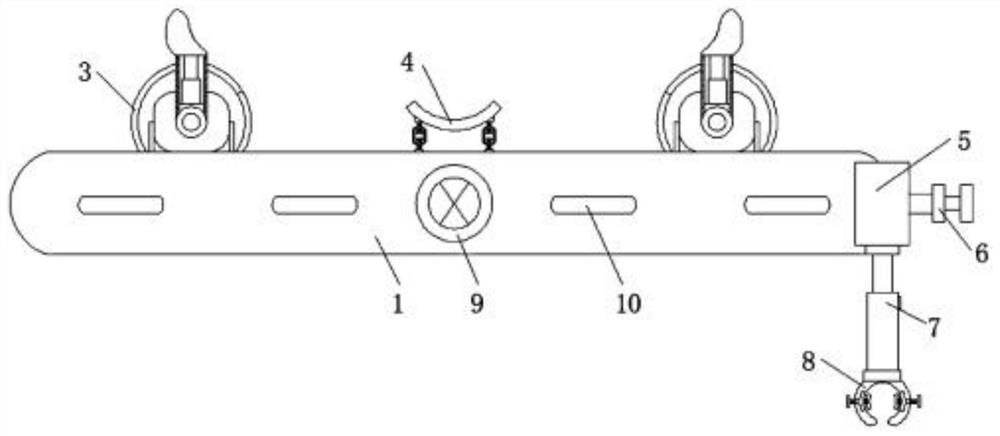 Head supporting device for baby hairdressing and using method