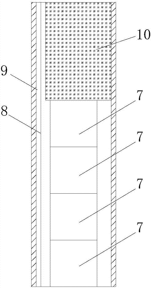 A high-temperature blast hole explosive protection device and its application method