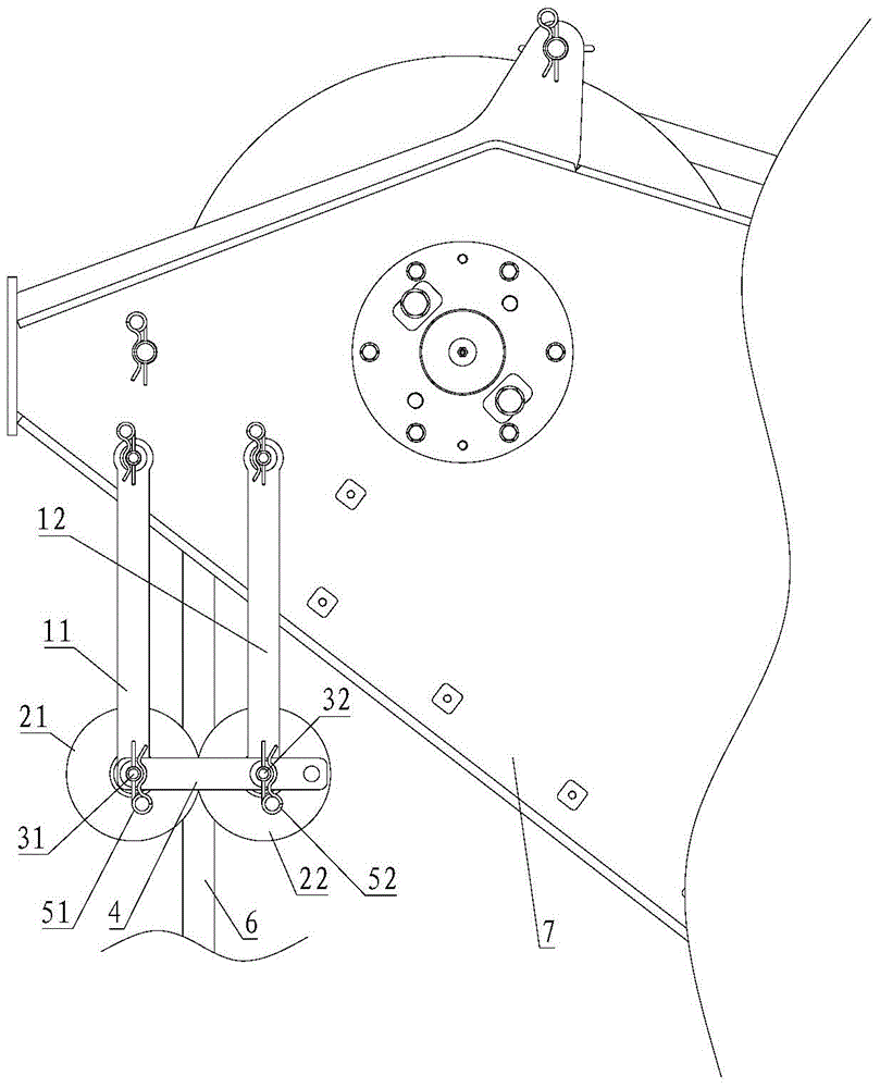 Steel wire rope protector and engineering machinery