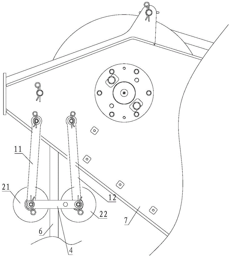 Steel wire rope protector and engineering machinery