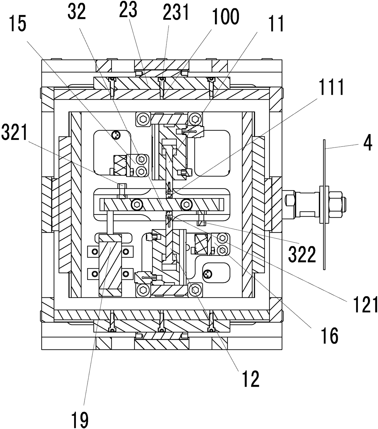 Grinding head device capable of precisely controlling sensing quantity