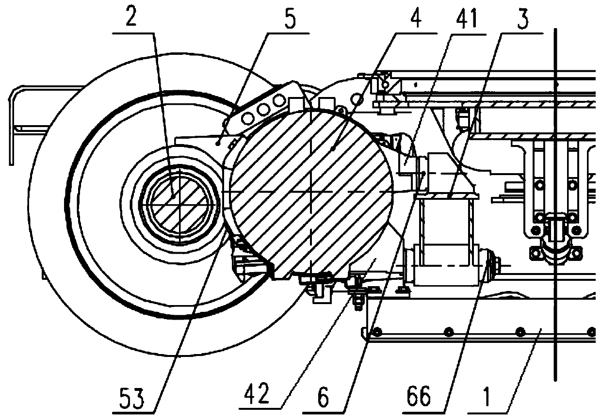 Steering frame with traction motor conveniently demounted and mounted