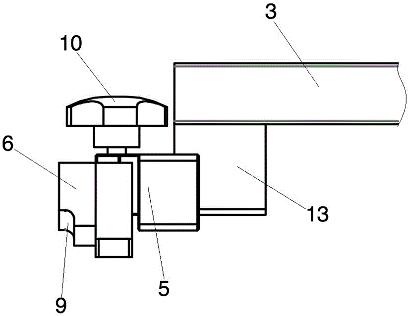 Automatic centering device
