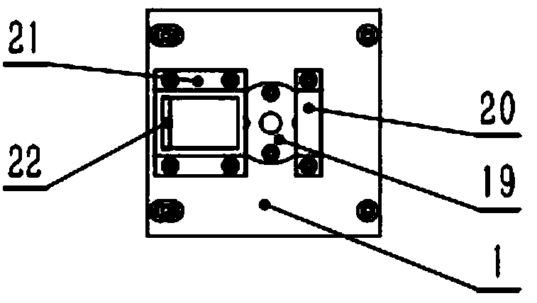 A high-precision self-resetting probe type displacement measuring device and measuring method