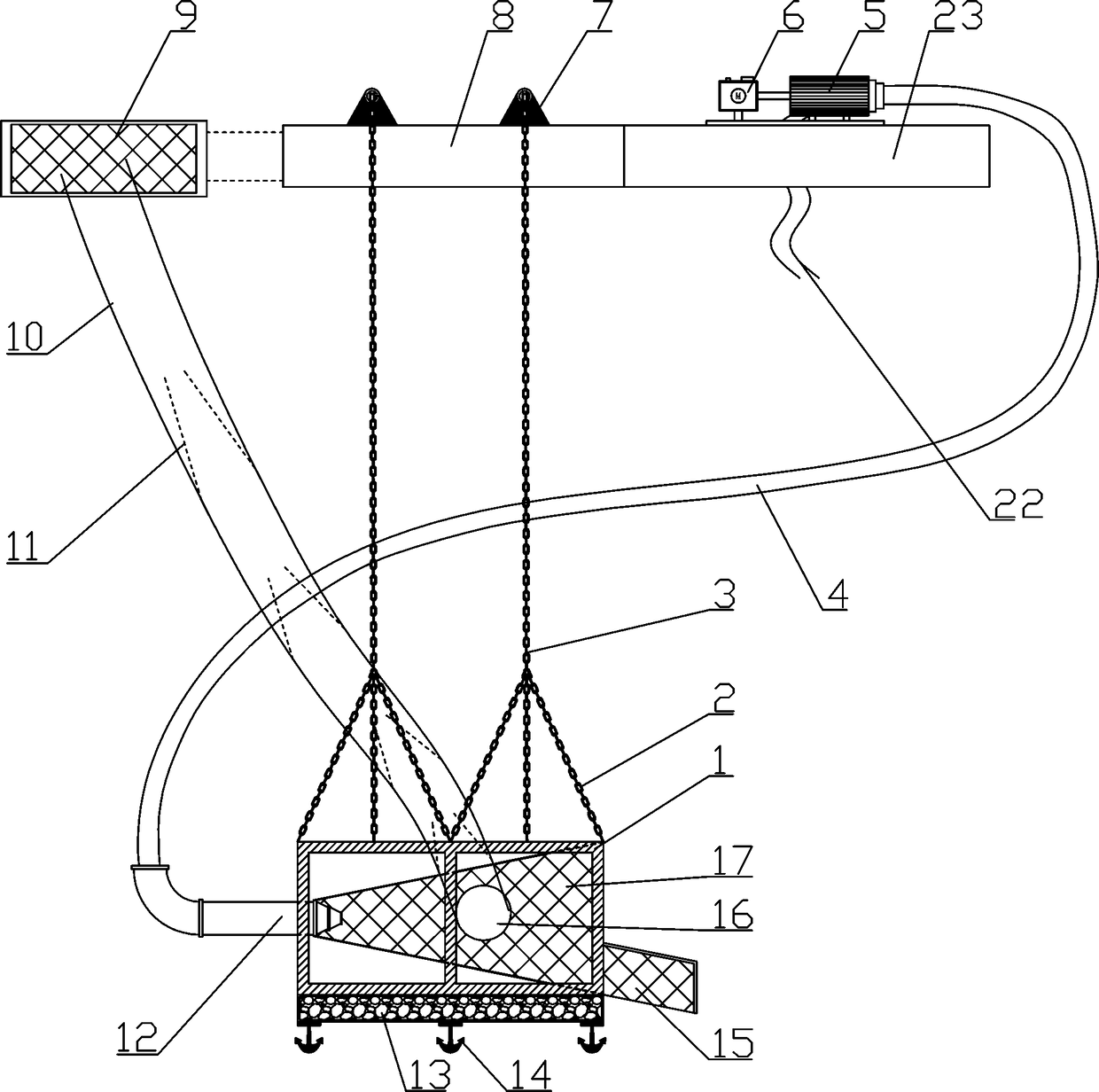 Movable bottom fish trapping device and method