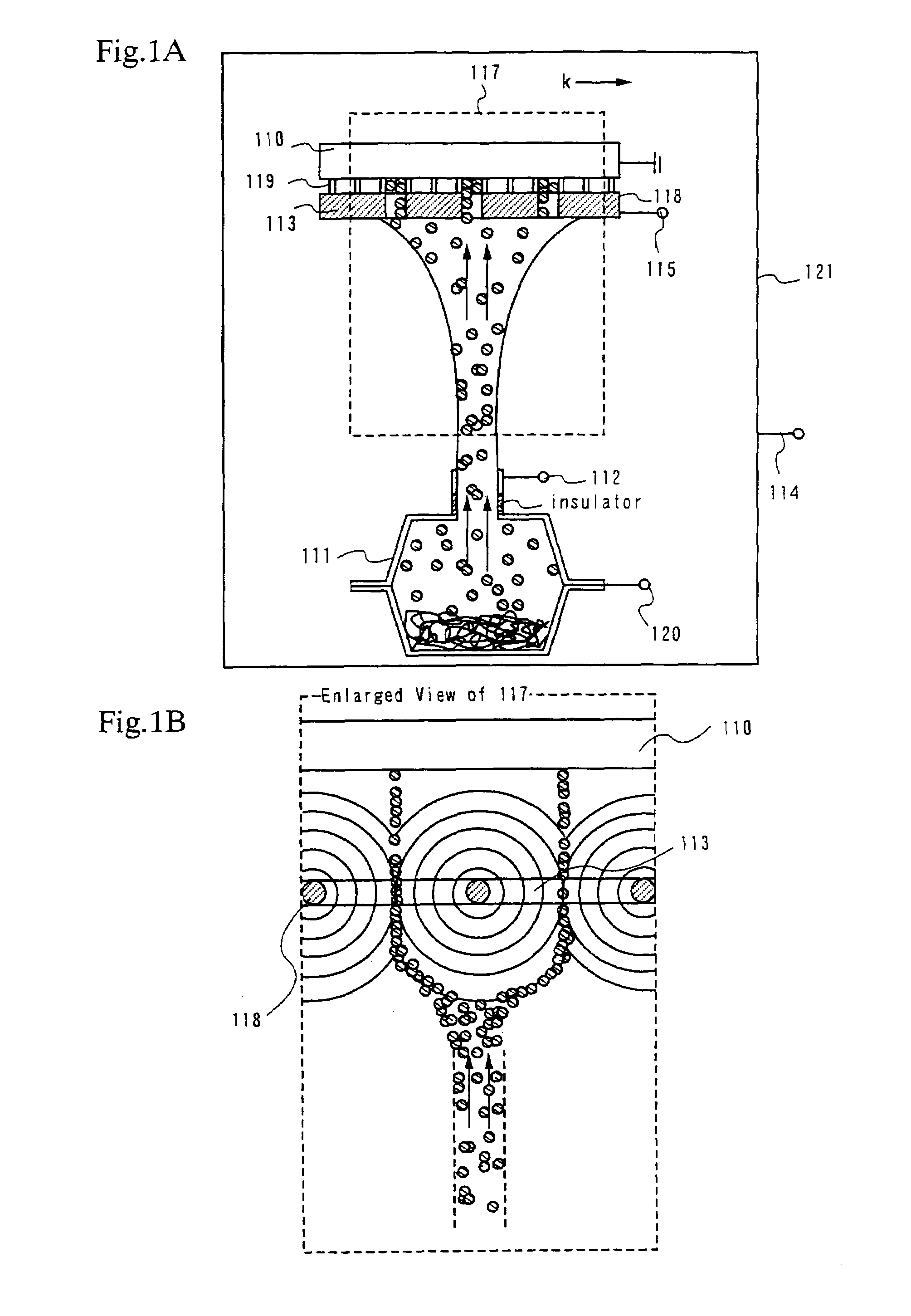 Thin film forming device, method of forming a thin film, and self-light-emitting device
