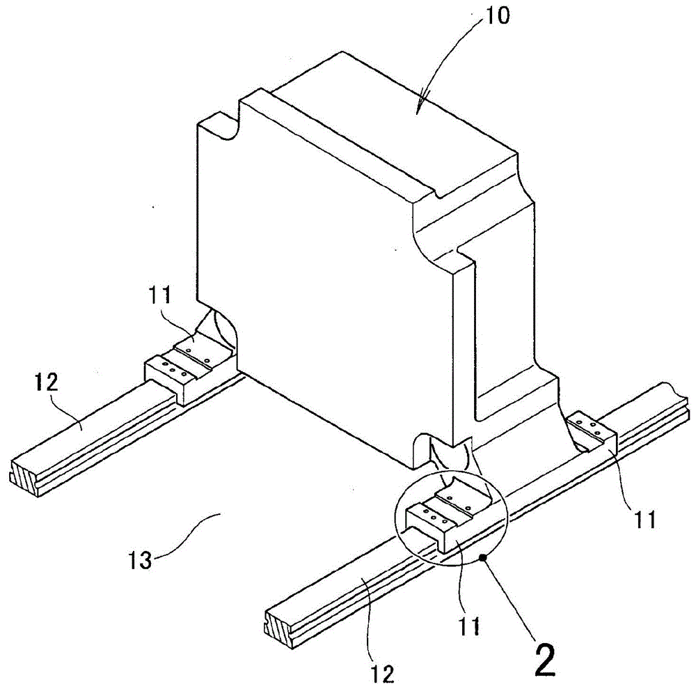 Movable plate for injection molding apparatus