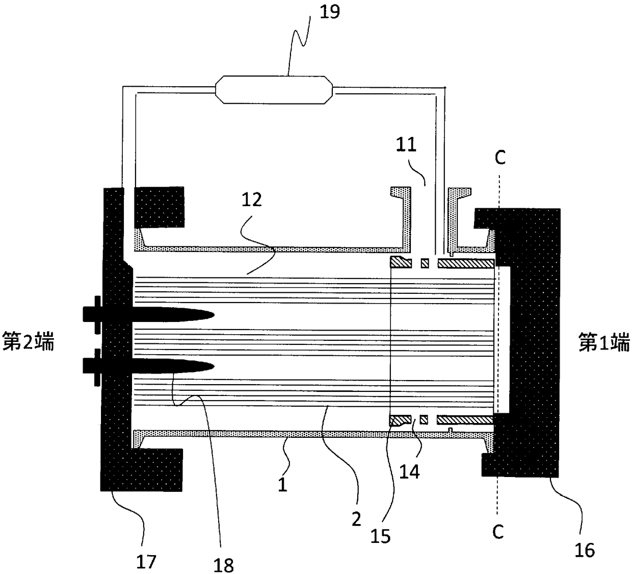 Hollow fiber membrane module and method for producing the hollow fiber membrane module